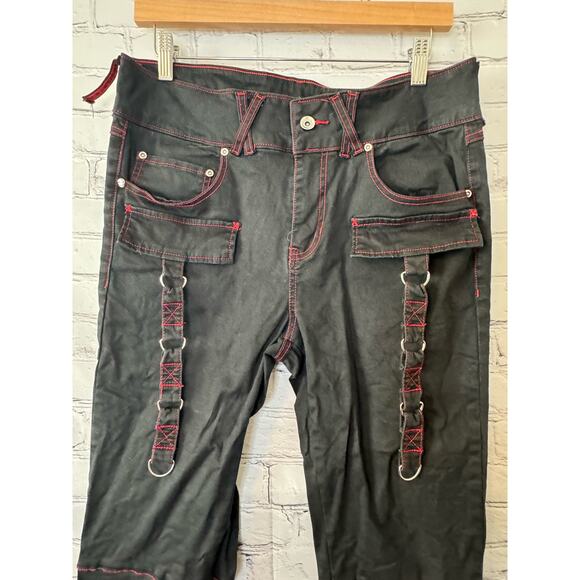 Hot Topic Black and Red Chain Flare Pants (Chains not included) Size 9 - Picture 3 of 7
